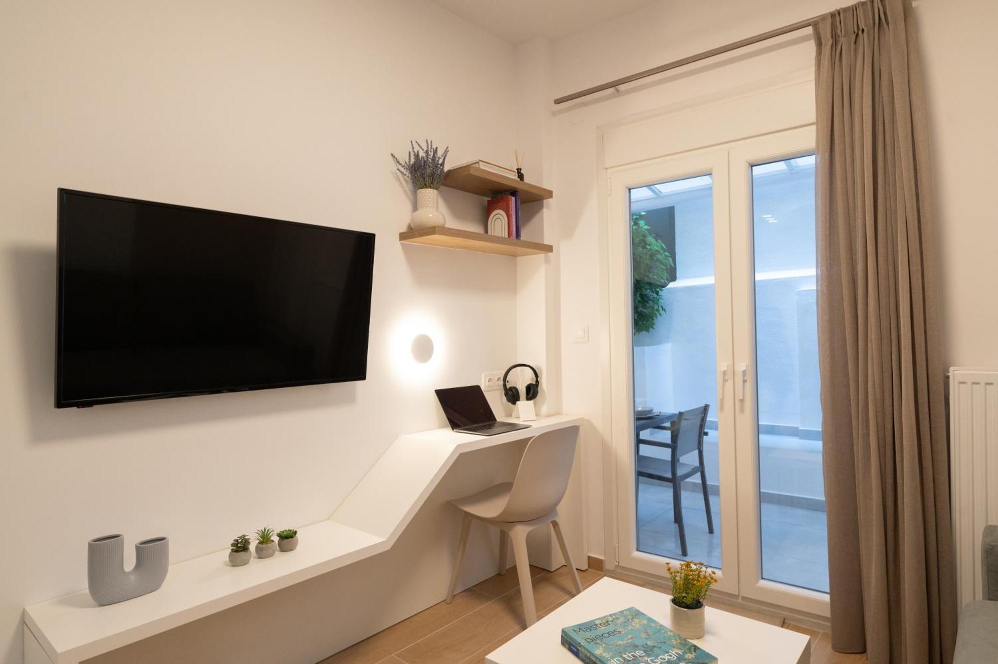 Appartamento Honey Oak & Cream Patio By Nest Salonicco Esterno foto